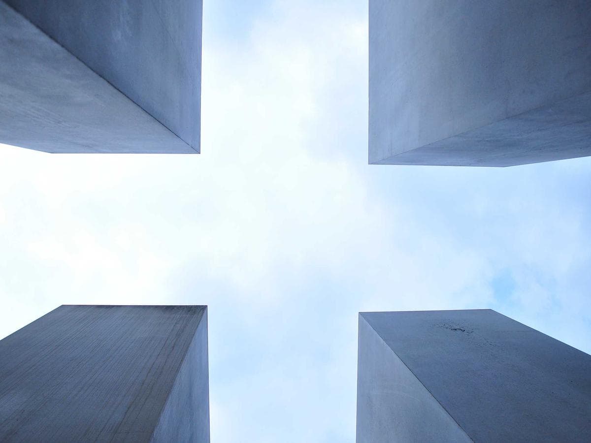 Minimal District linen blazer (navy) – size XL