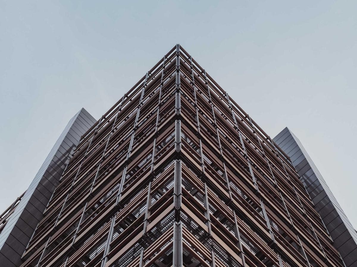 Lightweight Fragrances Essentials